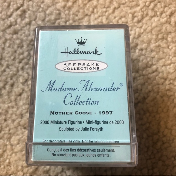 Hallmark Collectible Madame Alexander Collection Mother Goose 1997 New in Box - Picture 2 of 4